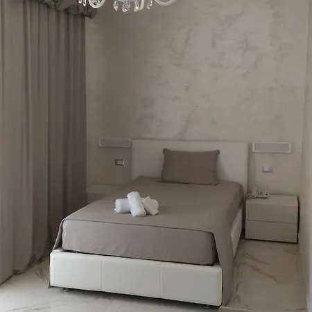 Aurora Hotel 4*