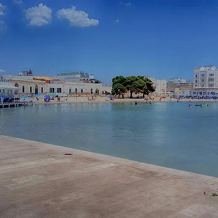 Aurora Hotel 4*