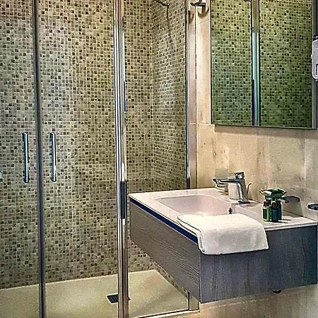 Hotel Aurora 4*