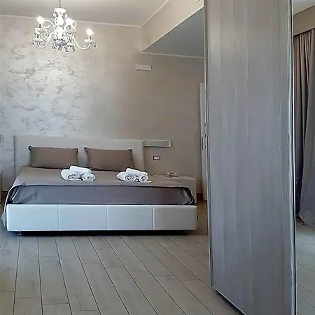Aurora Hotel 4*