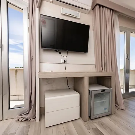 Hotel Aurora 4*